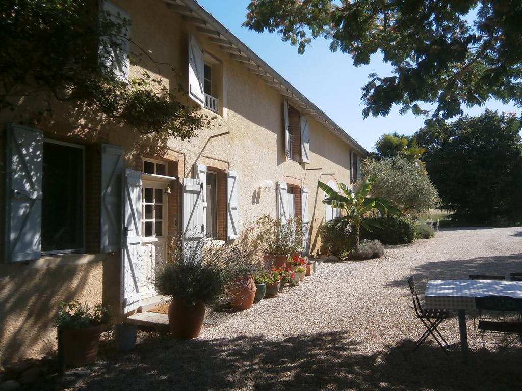 La Ferme Montplaisir Hotel Montesquieu-Volvestre Room photo
